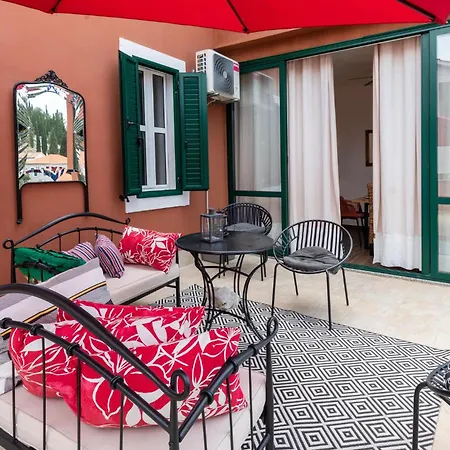 1 Bedroom In Διαμέρισμα