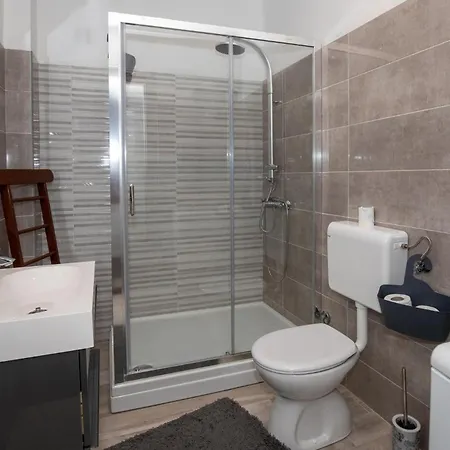 1 Bedroom In Διαμέρισμα Blace