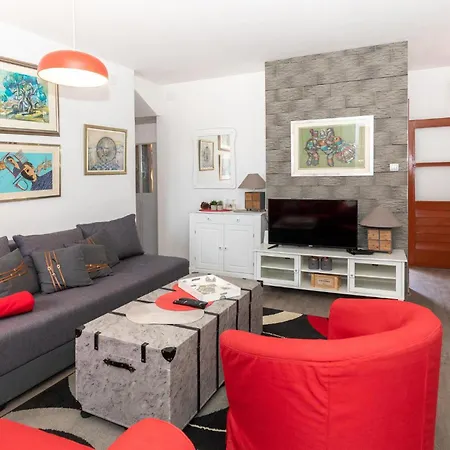 1 Bedroom In Apartment Blace